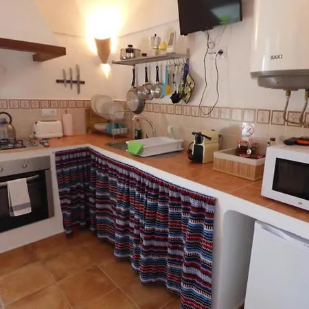 Apartamento Cave Holidays Andalucia *