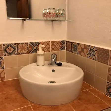 Apartamento Cave Holidays Andalucia *